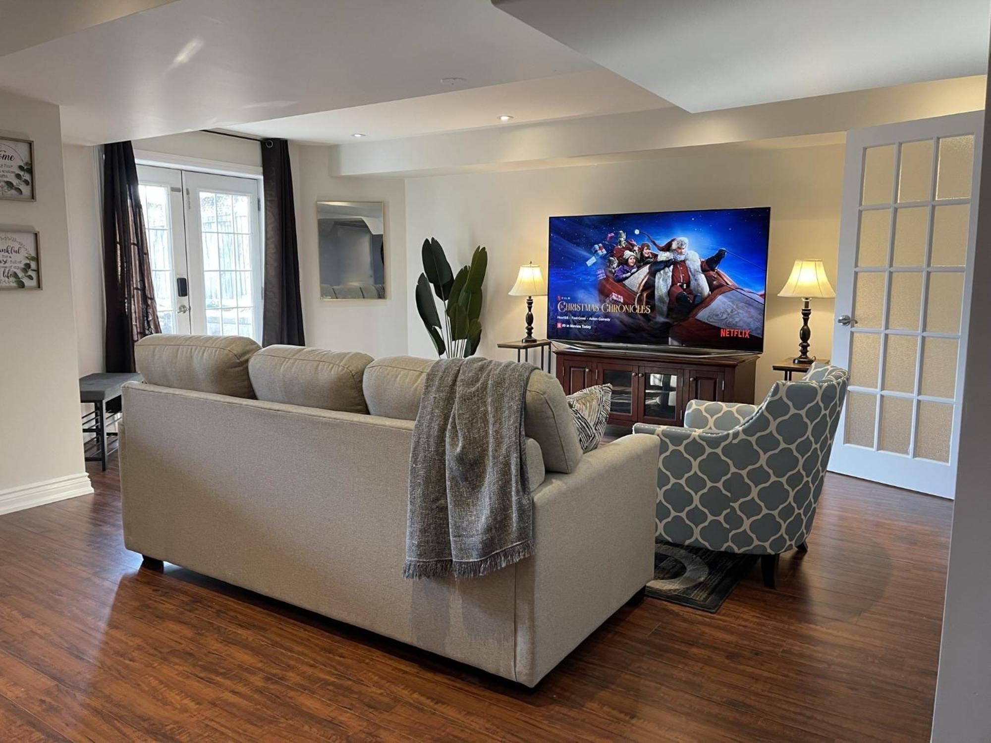 Cozy Lovely Ravine Facing Suite. Mississauga Exterior photo
